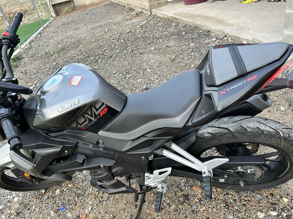 UM XStreet 125, 2 400km