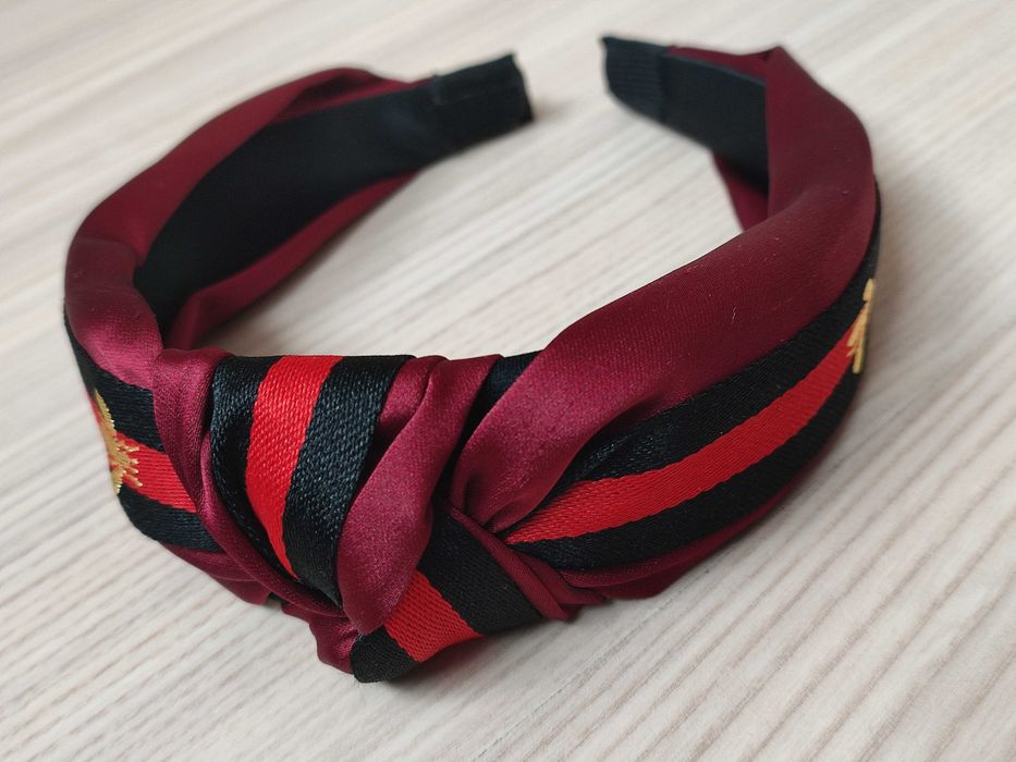 Жіночий обруч для волосся в стилі Gucci