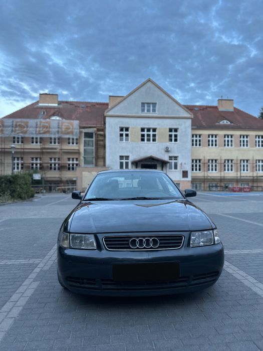 Audi a3 bezwypadkowa  1.9 TDI