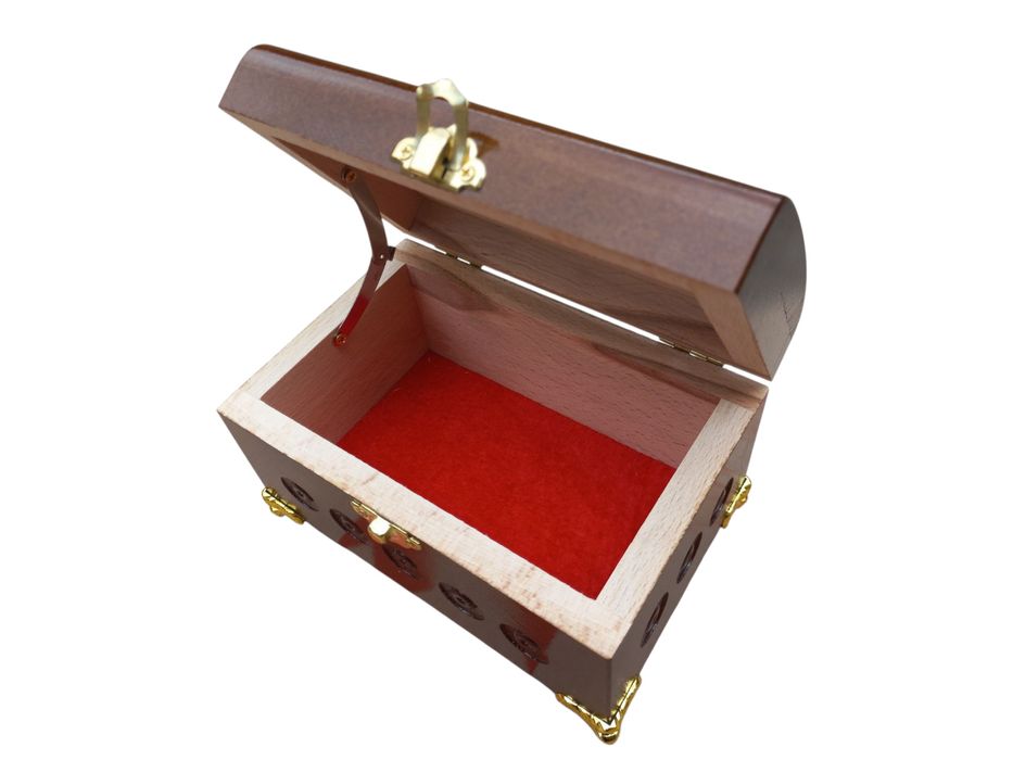 Скринька для прикрас