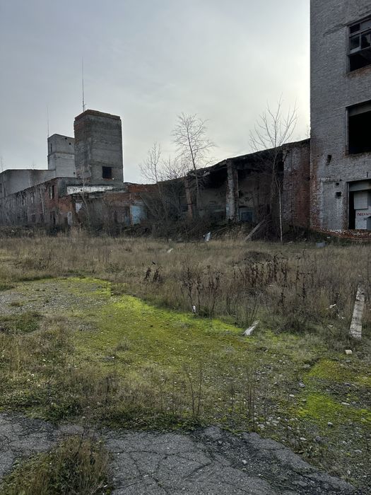 Продаж промислової  земельної ділянки  зі складами в м.Вінниця