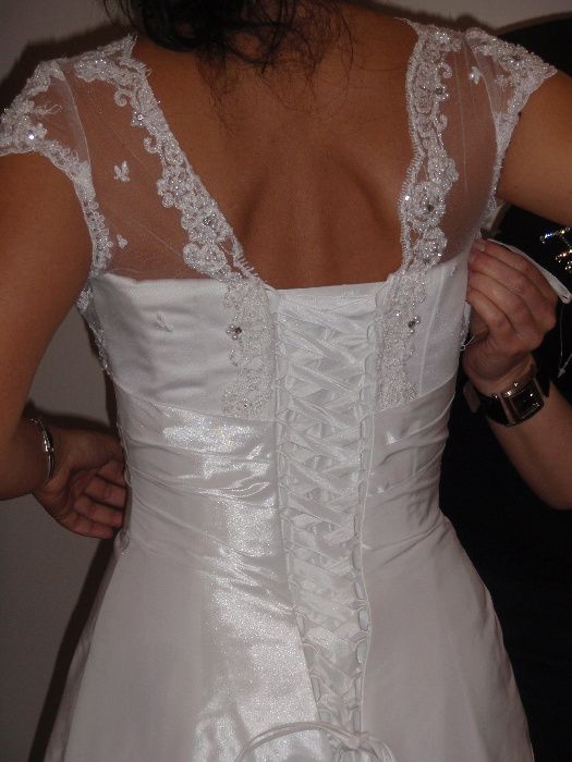 Suknia ślubna Julia Rosa koronka biała r. 36