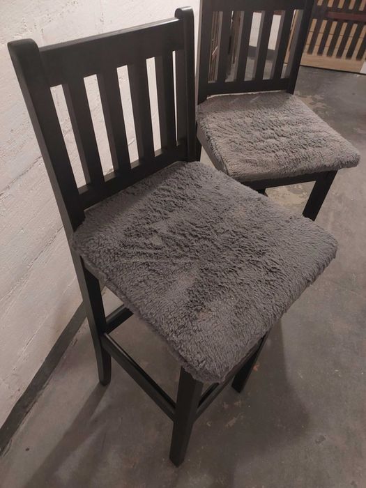 Krzesła wysokie do wyspy hokery