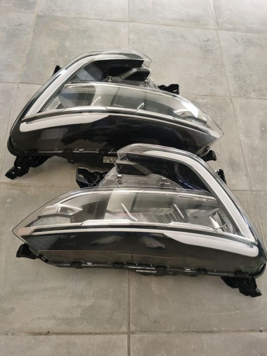 Faróis Renault arkana