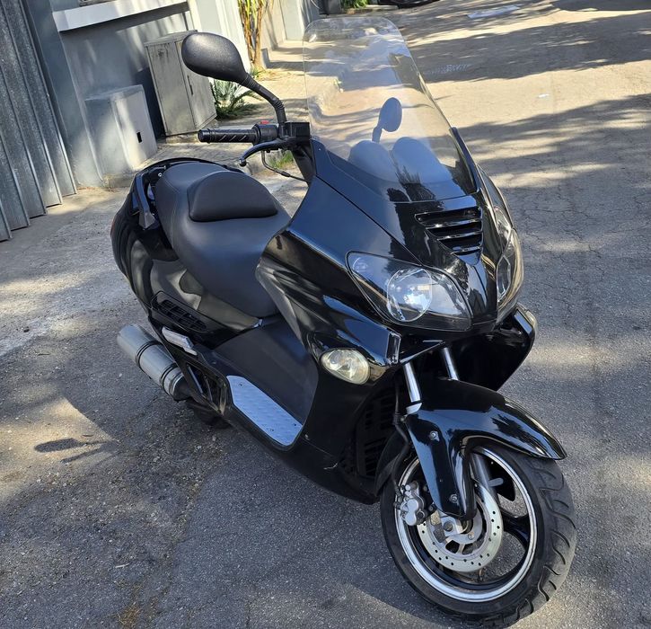 Mota 125 cc em otimo estado