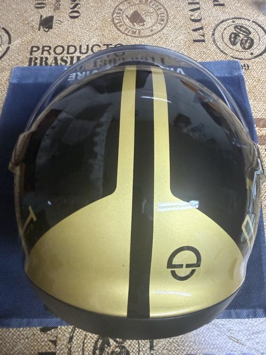 Capacete shubert C4 pro