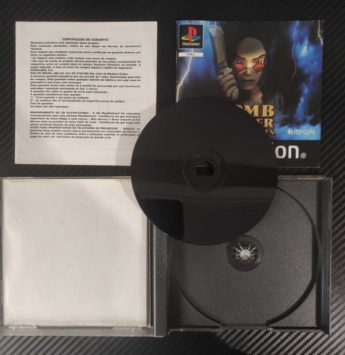 Tomb Raider Chronicles + Crime Killer - PlayStation 1 (PS1)