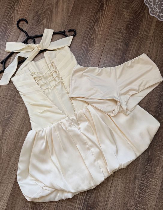 Продам сукню ohpolly