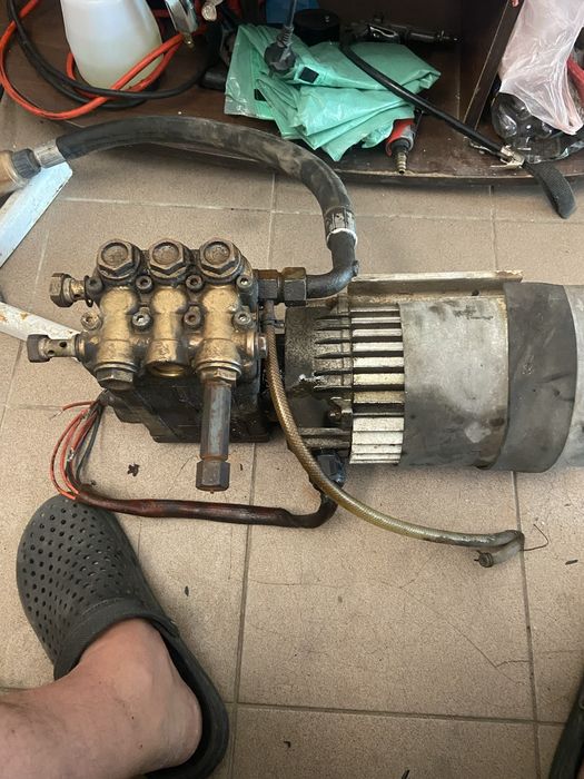 Продам насос выокого давления
