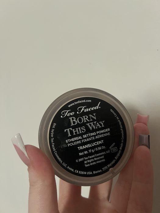 Puder Too faced