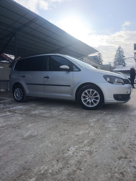 Терміново Vw Touran 1.6 tdi