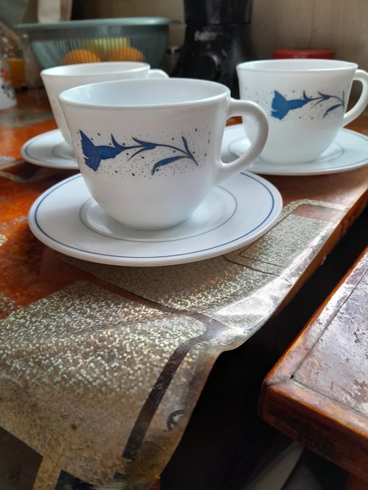 Чашки із блюдцями Іспанія