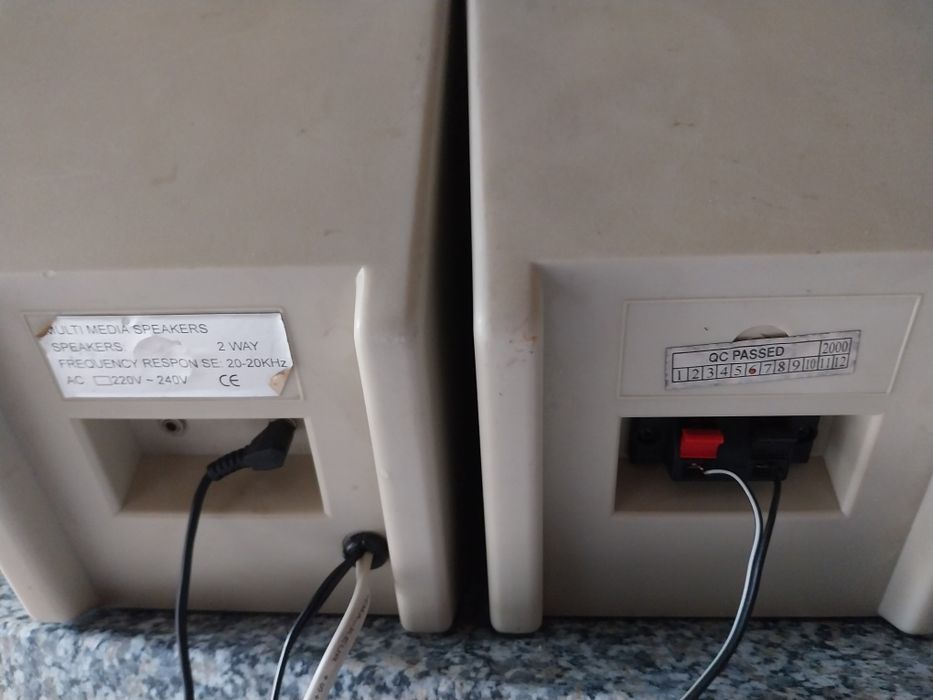 Colunas som biamplificadas