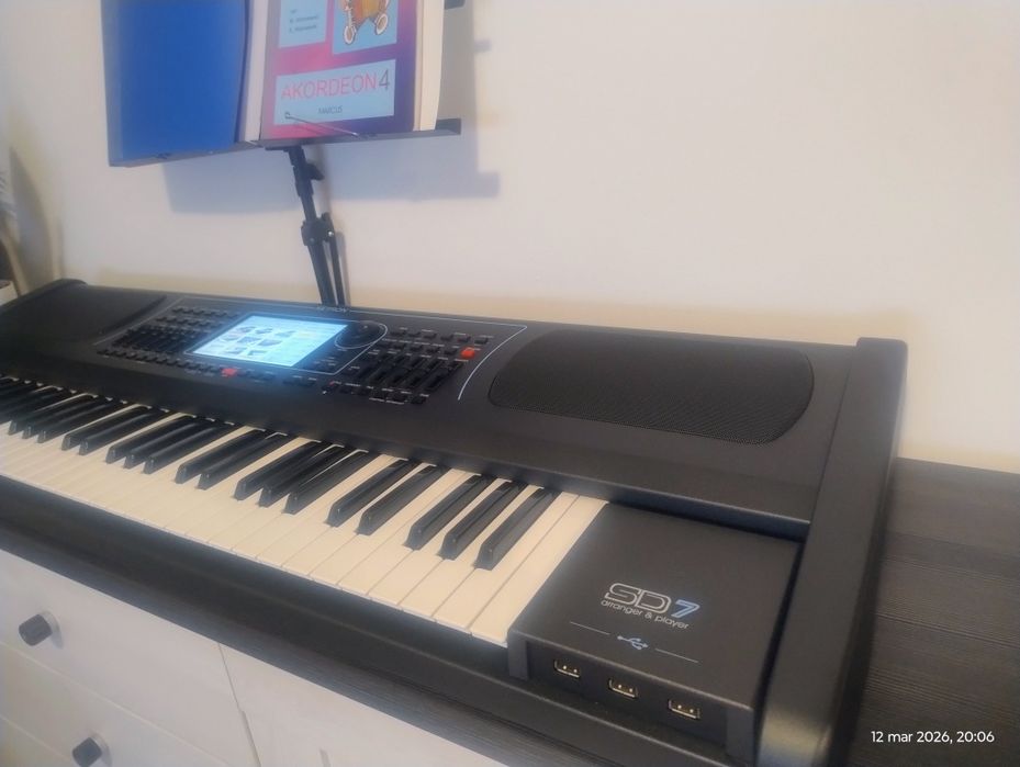 KETRON SD7 keyboard aranger