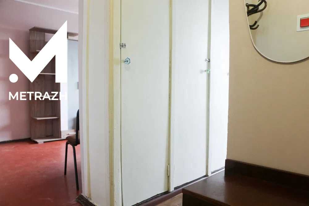 Продам 1- комнатную квартиру 7/10, Алексеевка , Ахсарова 18 ( 89073)