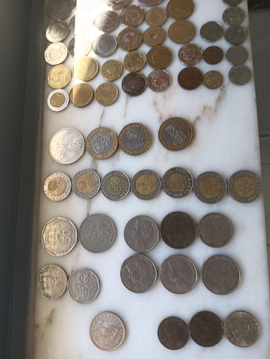 Moedas de escudos