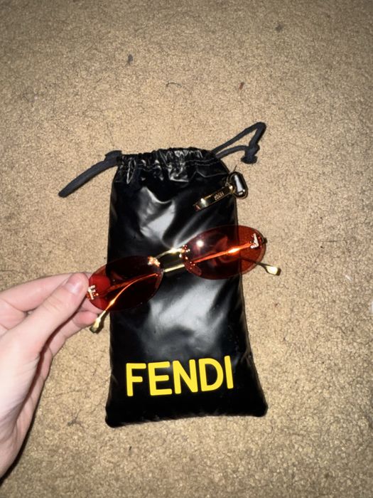 Очки Fendi Fendi First Crystal или Fendi FE4075US.