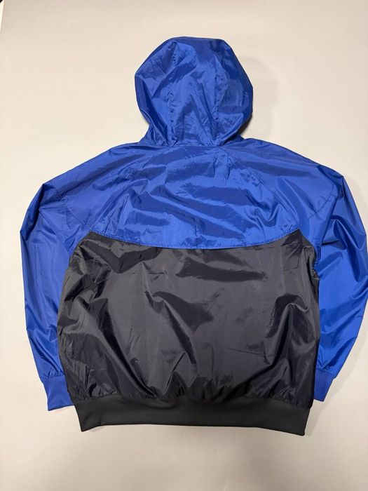 Куртка Nike Chelsea FC 23/24 Essentials Windrunner