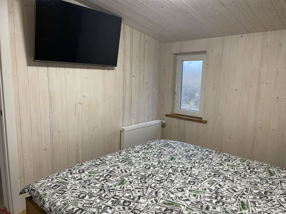 Затишний Будинок для відпочинку та святкування у Rest Family