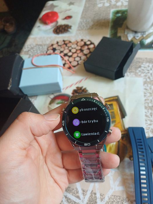 Sprzedam Nowy meski zegarek smartwatch