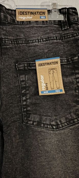 Нові джинси для хлопчика