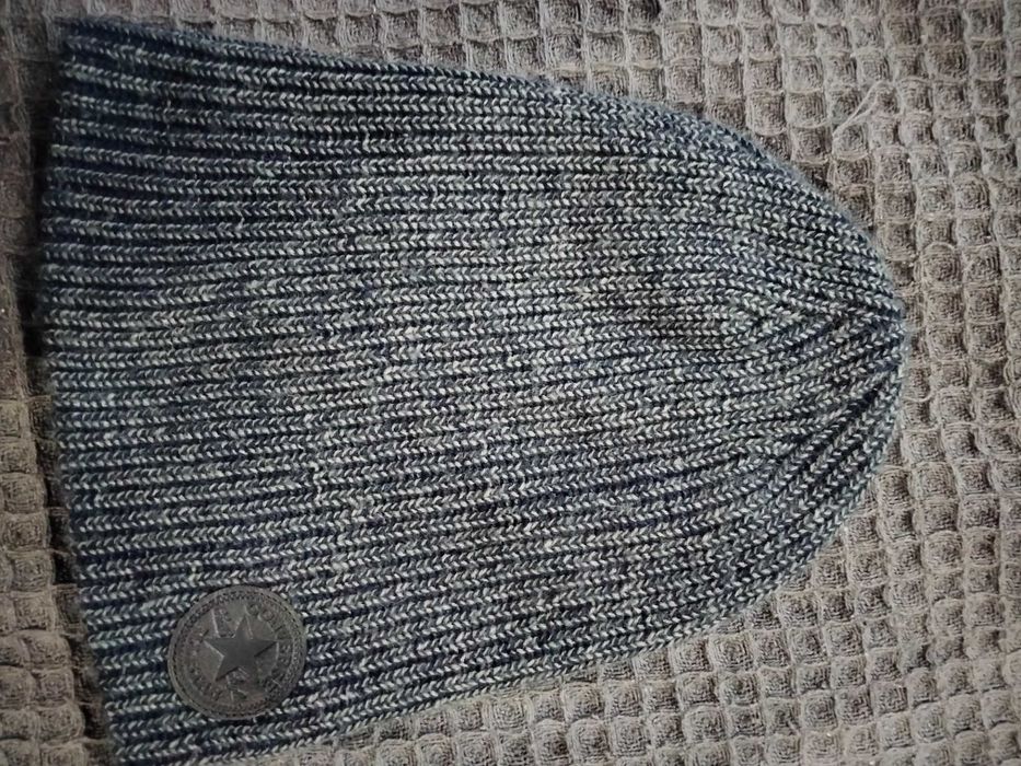 Шапка converse нова