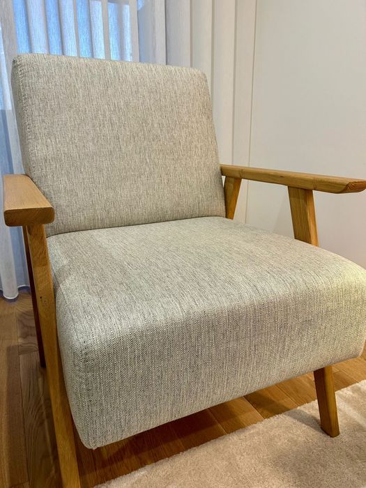 Poltrona | 2 | novas