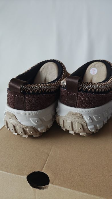 Buty , Półbuty marki UGG