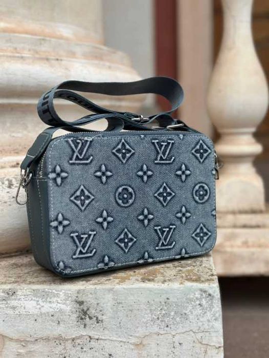 Барсетка Louis Vuitton 25x18см