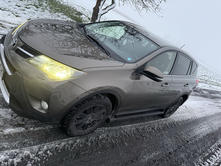 TOYOTA rav 4 2013