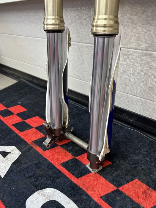 Lagi Zawieszenie Przednie Przód KYB YAMAHA YZF WRF YZ 450 / 250 / 125