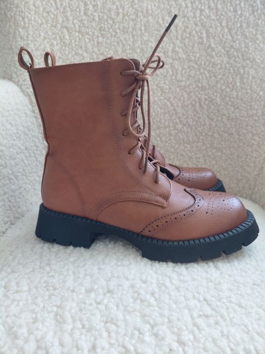 Новые ботинки ! Размер  38