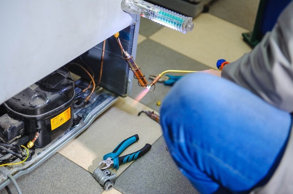 Ремонт холодильників