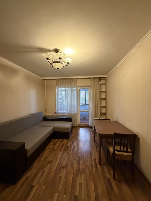 Продаж квартири на Радунській, 3