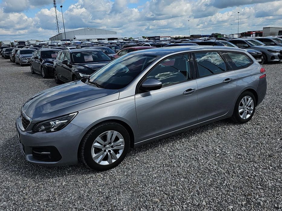 Peugeot 308 Peugeot 308 1.5 BlueHDi f-a VAT 23%