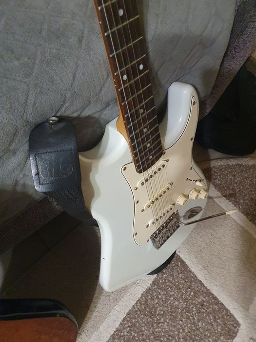 Электрогитара Stagg Vintage Series (Stratocaster) — White