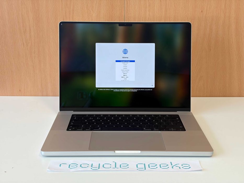 Macbook Pro A2485 16,2'' 2021 M1 Max 32GB Ram 512GB macOS Sequoia