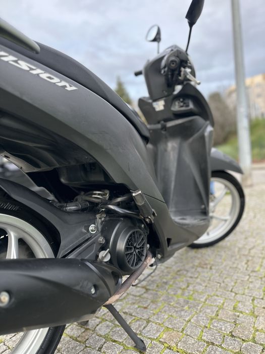 Honda Vision toda revisada segundo dono