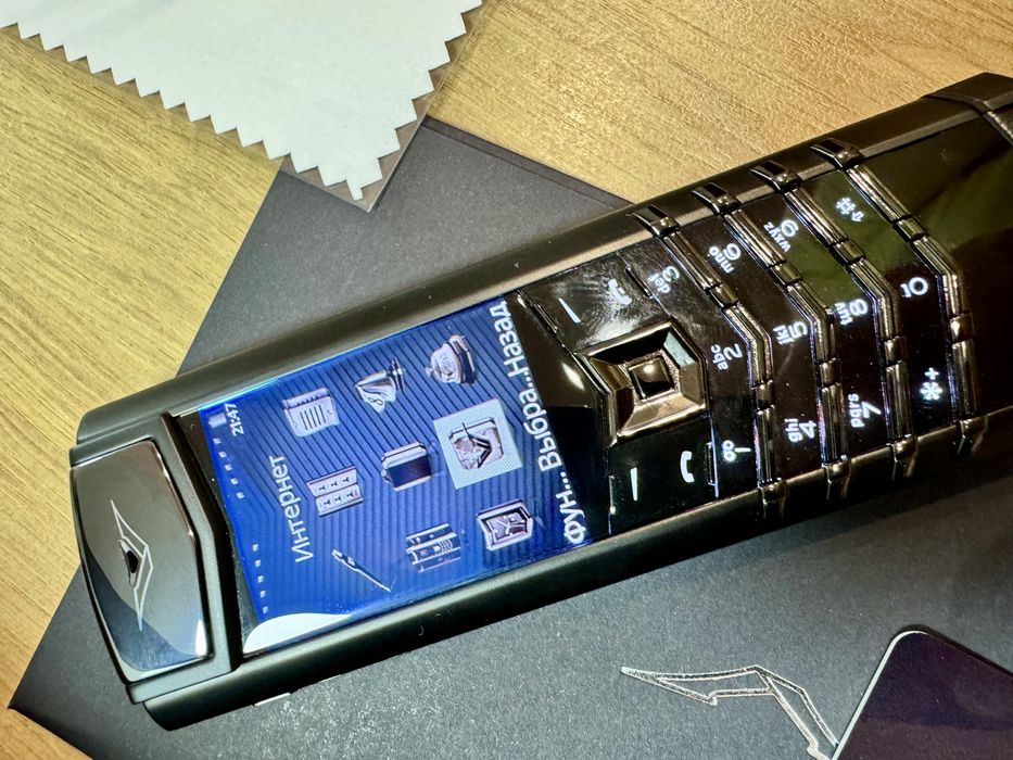 Телефон Vertu, vertu signature , верту