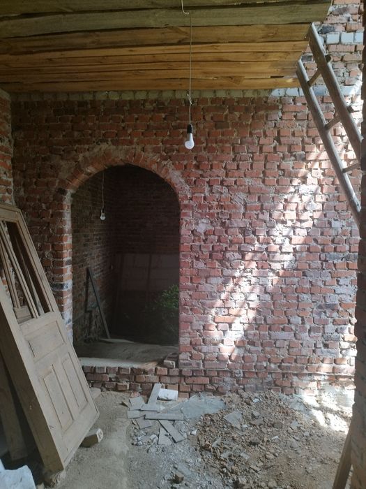 Продається будинок .