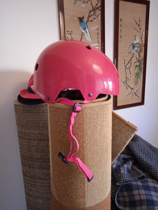 Capacete de proteção Com Pouco uso  OXELO