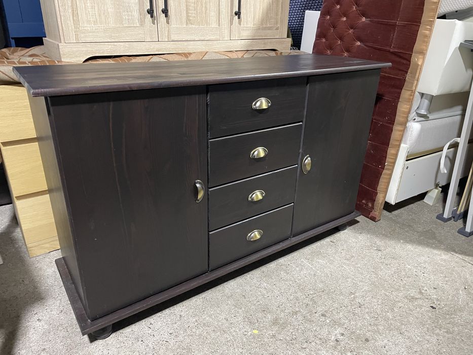 Komoda drewniana do salonu