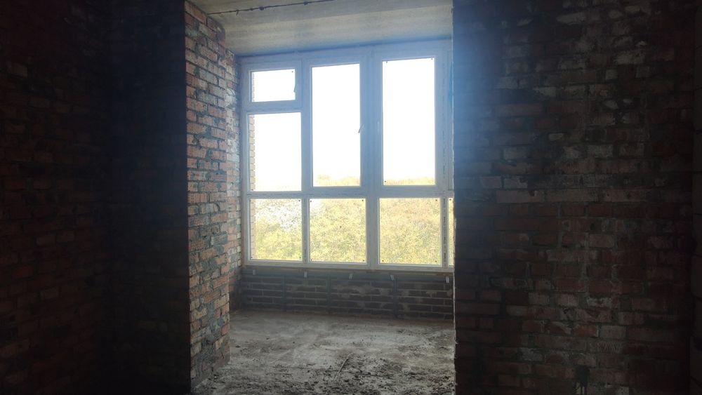 Велика 2к двостороння, чудовий краєвид на зелену зону!38443