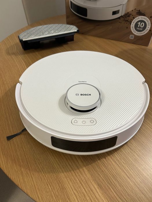 Aspirador Robot Bosch Spotless Advanced +