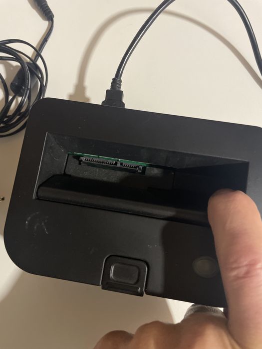 Estação sata 2,5” + 3.5” hdd, + leitor cartões