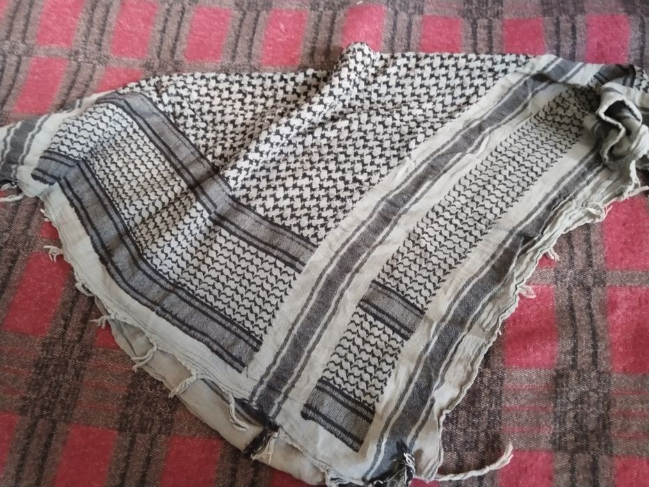 Арафатка велика олива