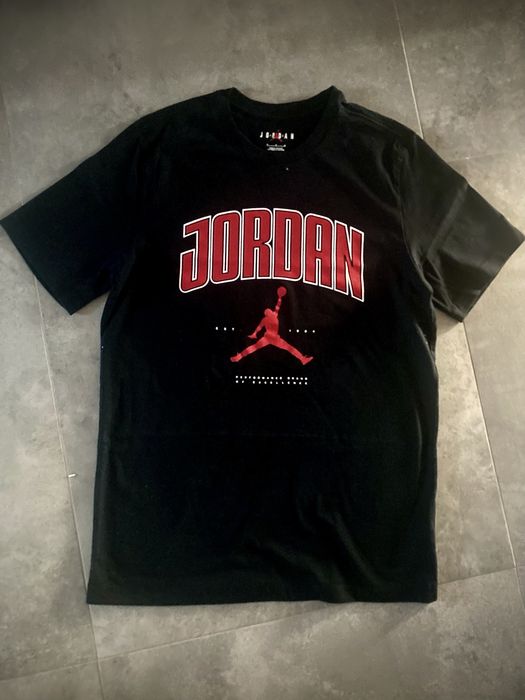 Koszulka T-shirt dla chlopaka JORDAN AIR roz. M stan bardzo dobry