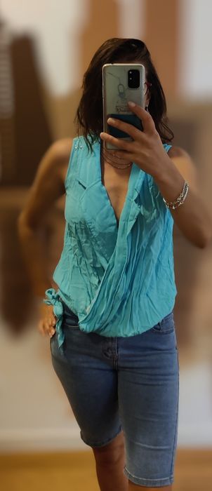 New Turquoise Top, La Mode est à Vous, S