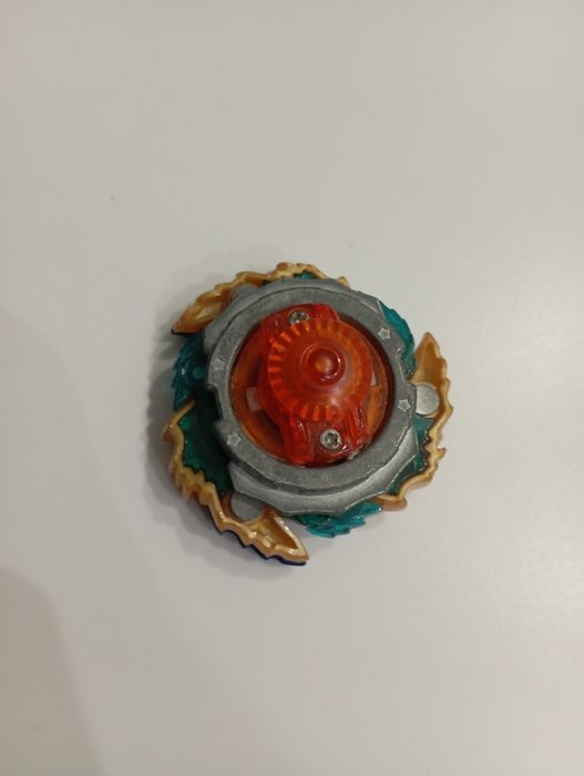 Бейблейд бейблейды