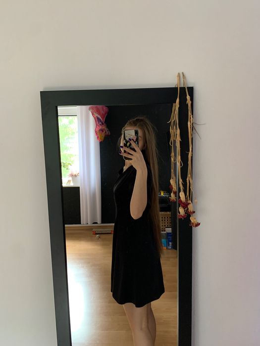 czarna sukienka na krótki rękaw vintage
